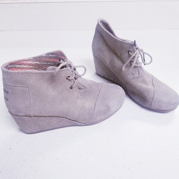 Toms Shoes - HOST PICK!!! Toms | Booties Size 8